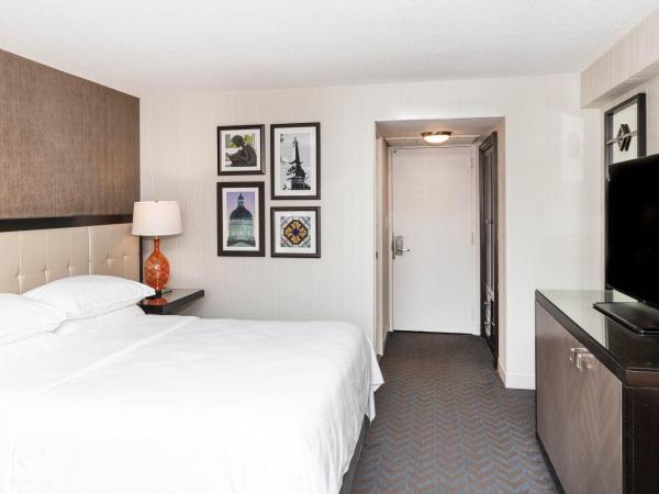 Sheraton Indianapolis City Centre Hotel : photo 3 de la chambre chambre lit king-size traditionnelle