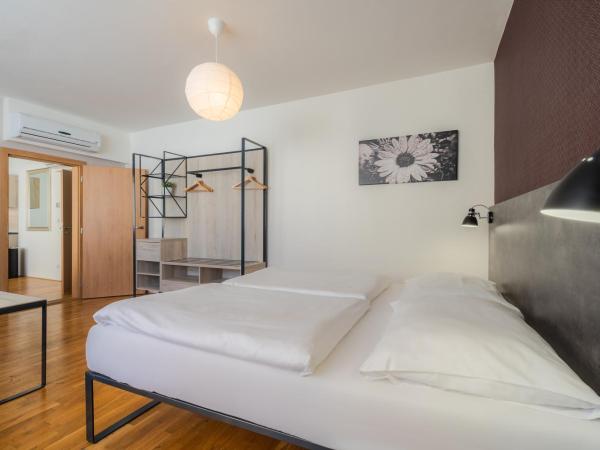 EA ApartHotel Melantrich : photo 9 de la chambre appartement - 6 personnes