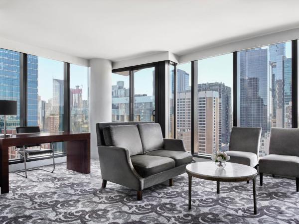 Sheraton Melbourne Hotel : photo 4 de la chambre grande suite trésor 1 chambre lit king-size - vue sur le jardin