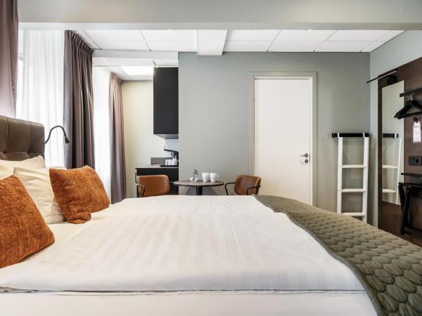 Hotel Point : photo 9 de la chambre chambre familiale