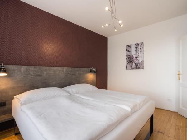 EA ApartHotel Melantrich : photo 4 de la chambre appartement supérieur avec terrasse - 4 personnes