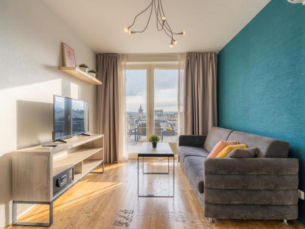 EA ApartHotel Melantrich : photo 1 de la chambre appartement supérieur avec terrasse - 4 personnes