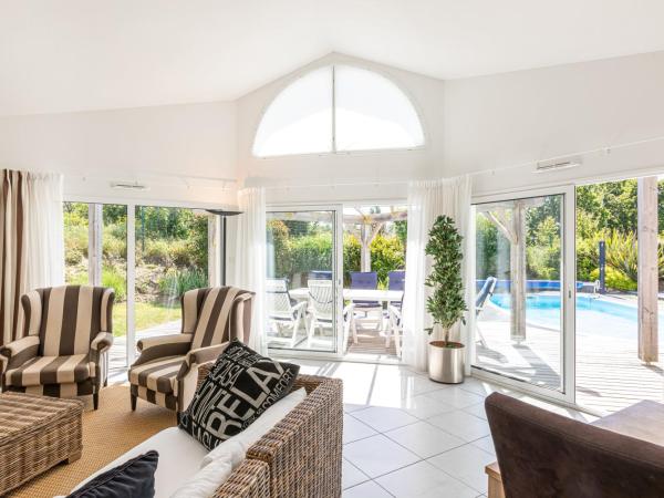 Oasis Les Jardins des Sables d'Olonne : photo 2 de la chambre villa 4 chambres - piscine privative