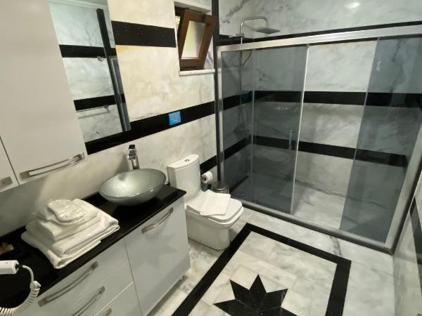 Palm Beach Şile Villa Hotels : photo 8 de la chambre suite lit king-size