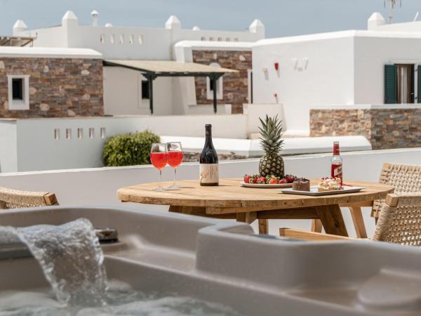 Spiros : photo 6 de la chambre suite avec jacuzzi