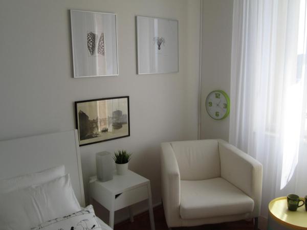 St. Lazarus Room : photo 6 de la chambre chambre double avec balcon - vue sur mer