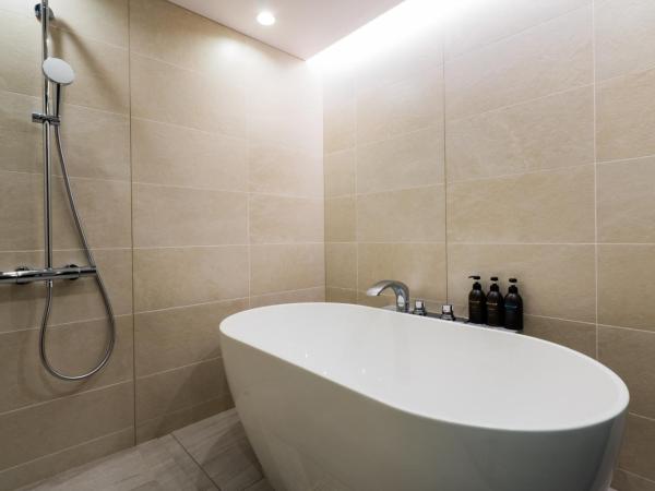 Randor Hotel Hiroshima Prestige : photo 5 de la chambre chambre double standard avec 2 lits doubles