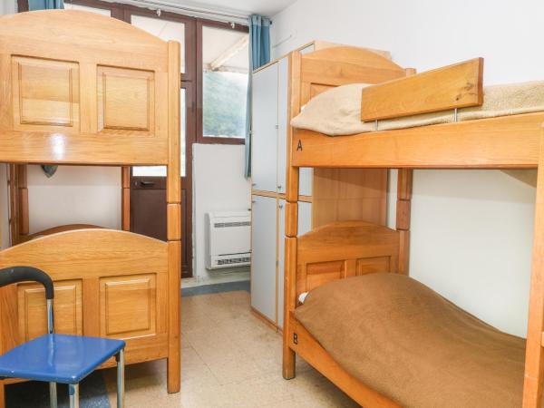 HI Hostel Dubrovnik : photo 1 de la chambre lit simple dans dortoir mixte 4 lits