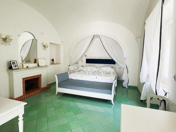 Villa Calypso : photo 1 de la chambre suite junior avec terrasse