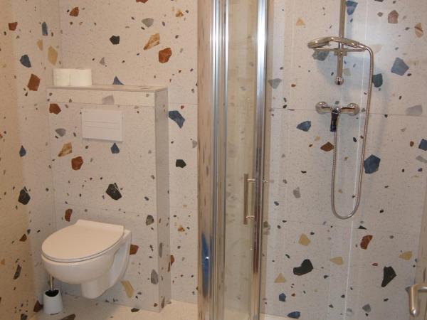 Hostel Stadion - Zadar : photo 5 de la chambre lit dans dortoir 6 lits