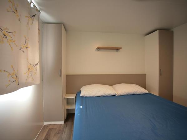Camping Adria Mobile Homes Lanterna : photo 7 de la chambre mobile home 2 chambres