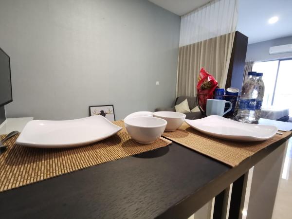 Attic Home Melaka Silverscape Residence & Jonker : photo 4 de la chambre deluxe king studio (private bathtub and city view)