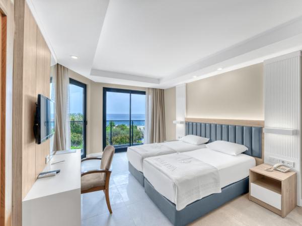 Kahya Hotel : photo 1 de la chambre suite supérieure - vue sur mer
