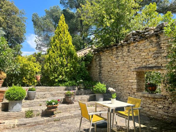 Villa Hautvallon : photo 7 de la chambre chambre double deluxe avec terrasse