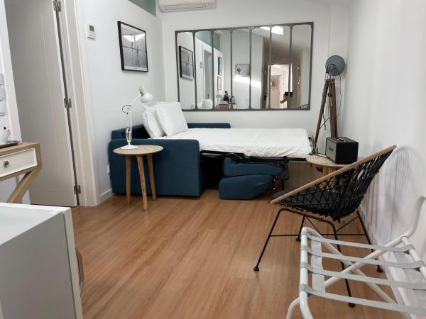 Casa Apollo Guesthouse : photo 1 de la chambre suite lit queen-size - vue sur piscine