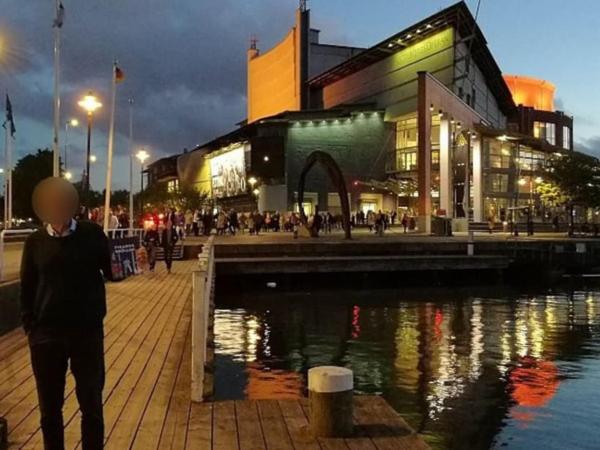 Husbåten Vega 1 Göteborg City : photo 8 de la chambre mobile home