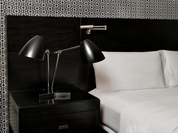 Le Méridien Mexico City Reforma : photo 2 de la chambre suite 1 chambre lit king-size supérieure avec canapé-lit - vue sur ville