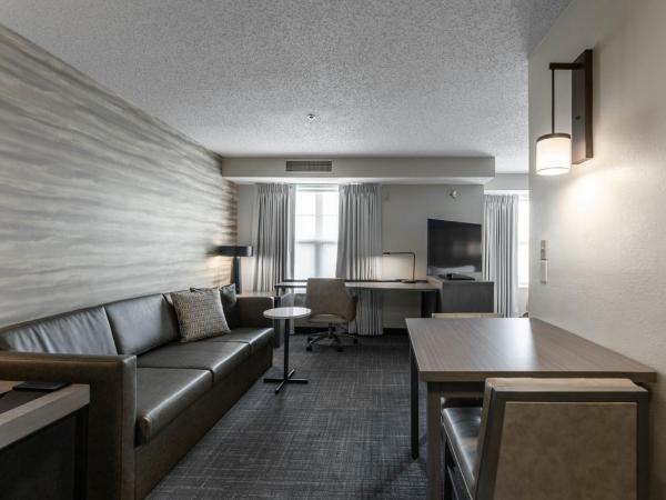Residence Inn Columbus Easton : photo 1 de la chambre studio lit king-size avec canapé-lit