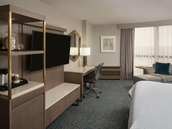 Sheraton Dallas Hotel by the Galleria : photo 4 de la chambre chambre lit king-size Étage club