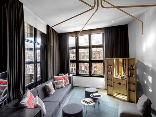 W Amsterdam : photo 4 de la chambre suite studio 1 chambre wow bank, avec 1 lit king-size rond