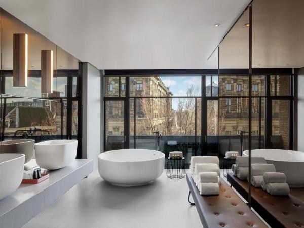 W Amsterdam : photo 5 de la chambre suite studio 1 chambre extreme wow exchange - vue sur palais