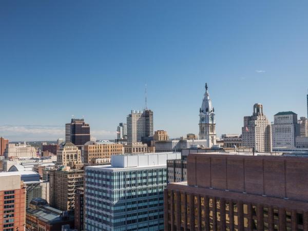 Sheraton Philadelphia Downtown : photo 1 de la chambre suite d'angle 