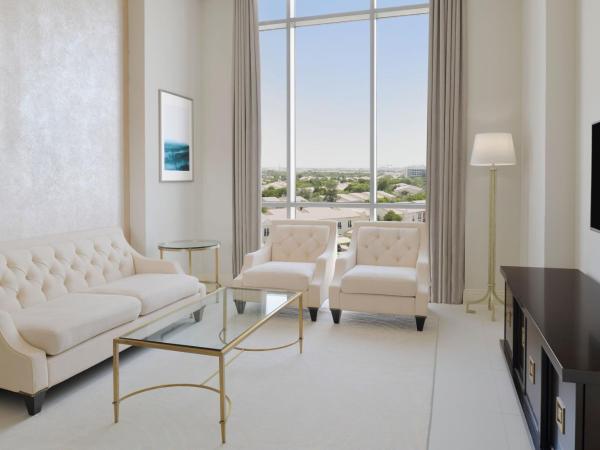 Delta Hotels by Marriott Dubai Investment Park : photo 2 de la chambre one bedroom suite with community view and shuttle bus to jbr beach and various shopping malls