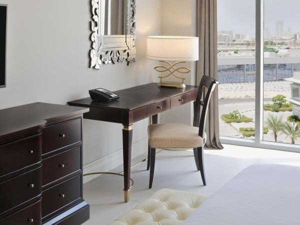 Delta Hotels by Marriott Dubai Investment Park : photo 6 de la chambre executive twin room with pantry lounge access and shuttle bus to jbr beach and various shopping malls