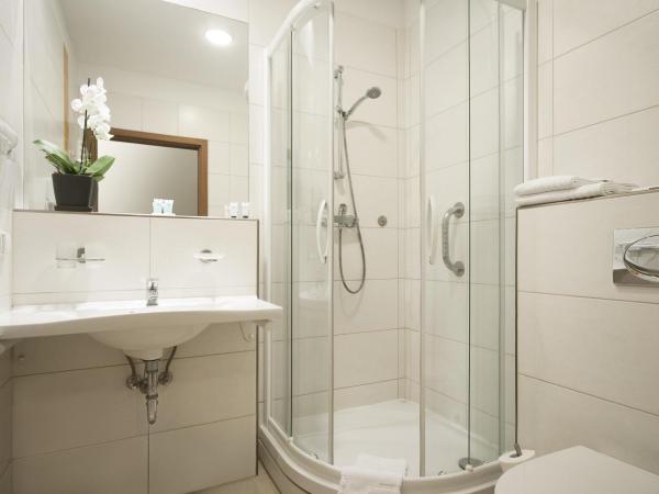 Hotel Oliwski : photo 5 de la chambre chambre simple