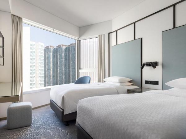 Four Points by Sheraton Hong Kong, Tung Chung : photo 2 de la chambre chambre traditionnelle avec 2 lits jumeaux