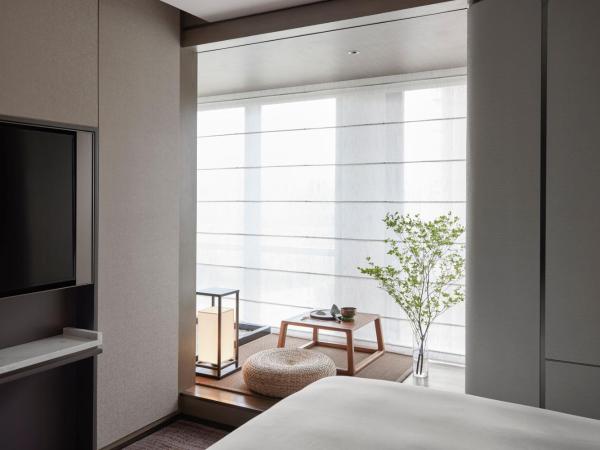 JW Marriott Hotel Shenzhen : photo 5 de la chambre third space room, guest room, 1 king