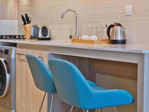 Element Al Jaddaf, Dubai : photo 2 de la chambre studio with king bed (complimentary transfer to dubai mall, festival city mall, la mer beach & al jaddaf metro)