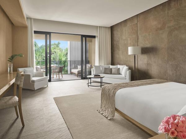 The Sanya EDITION : photo 2 de la chambre chambre lit king-size - vue sur jardin