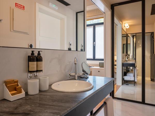 Casa da Marechal - Boutique Hotel by Oporto Collection - Adults Only : photo 8 de la chambre chambre standard lit queen-size