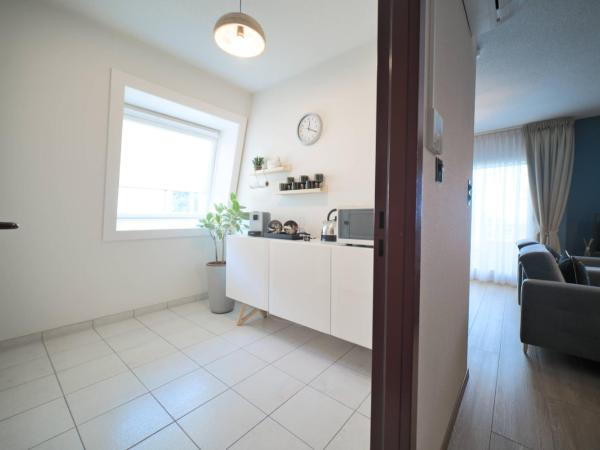 Tulip Inn Beaulieu Lausanne : photo 6 de la chambre suite avec lit queen-size