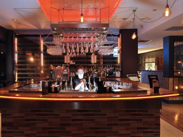 Absolute Hotel Limerick : photo 4 de la chambre chambre lit king-size classique