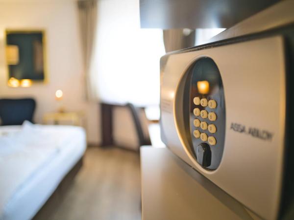 Tulip Inn Beaulieu Lausanne : photo 10 de la chambre chambre lits jumeaux supérieure