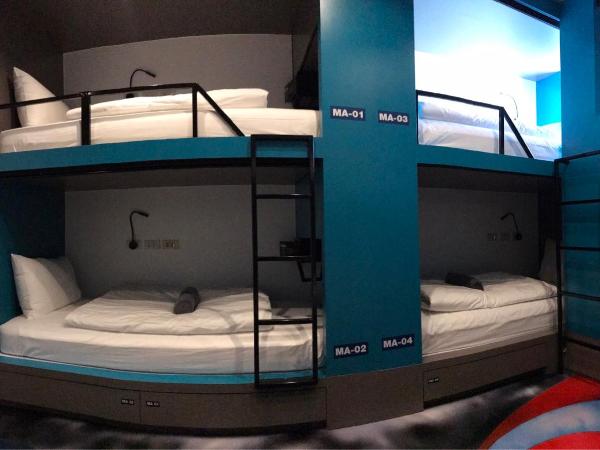 Stardust Boutique Hotel : photo 7 de la chambre lits superposés dans dortoir masculin 