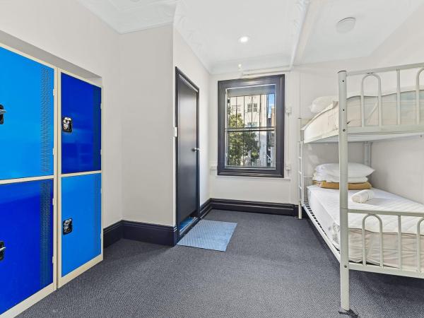 London Plane Backpackers : photo 2 de la chambre lit dans dortoir pour femmes de 4 lits (réservé aux personnes de 18 à 40 ans)