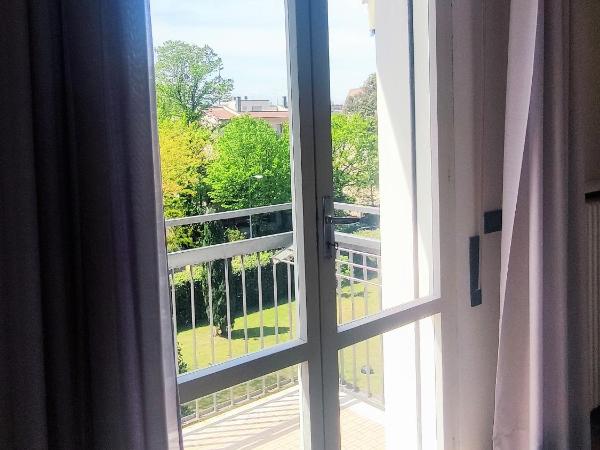 Hotel Ardesia : photo 10 de la chambre chambre double ou lits jumeaux avec balcon