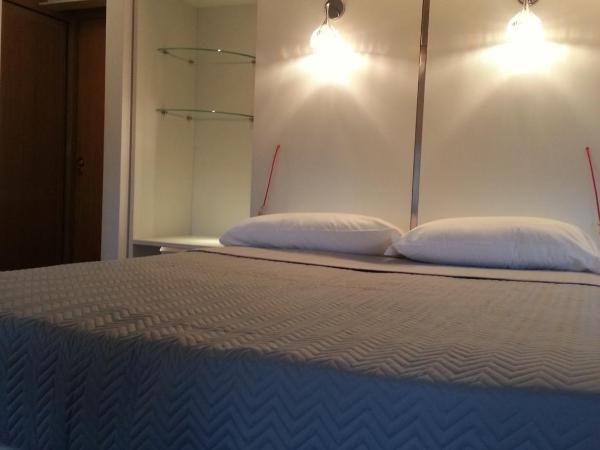 B&B Bergamo Alta : photo 3 de la chambre chambre double ou lits jumeaux avec salle de bains privative