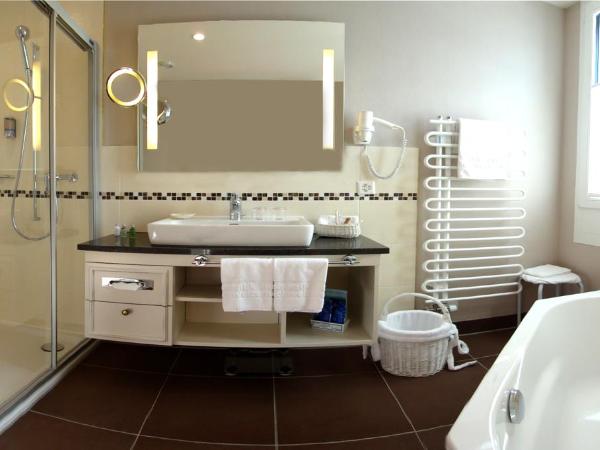 Romantik Hotel Schweizerhof : photo 5 de la chambre suite junior - vue sur eiger