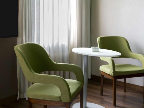 Park Inn by Radisson Istanbul Asia Kavacik : photo 1 de la chambre chambre double ou lits jumeaux standard