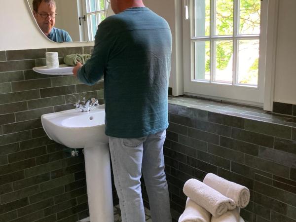 Tree & B : photo 2 de la chambre chambre double avec salle de bains privative extérieure