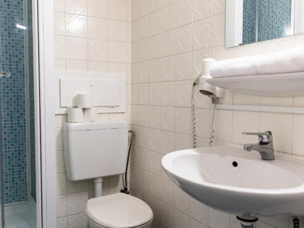 Hotel Bristol : photo 1 de la chambre chambre triple