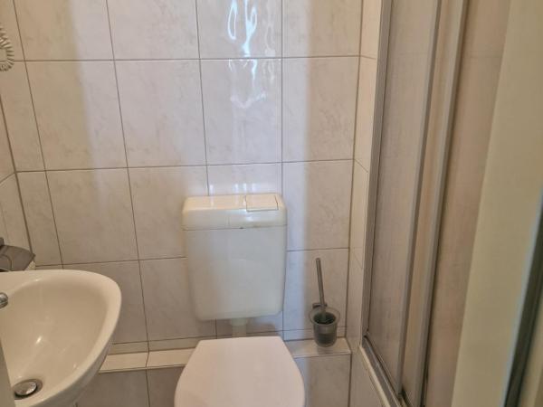 Hotel Am Stuttgarter Eck : photo 7 de la chambre chambre familiale