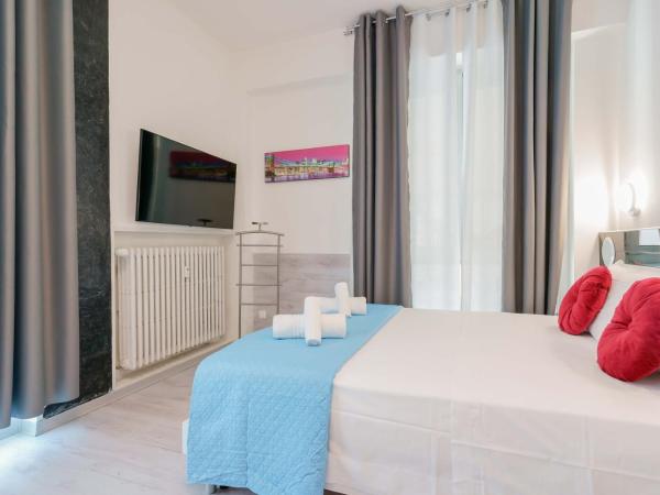 Mirabilia Golden : photo 5 de la chambre chambre double avec salle de bains privative