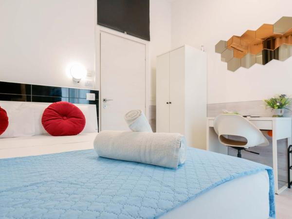 Mirabilia Golden : photo 6 de la chambre chambre double avec salle de bains privative