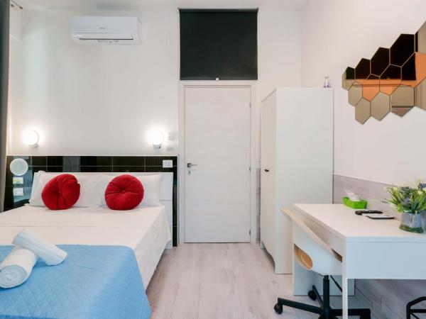 Mirabilia Golden : photo 8 de la chambre chambre double avec salle de bains privative