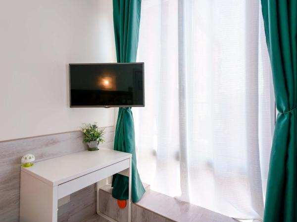 Mirabilia Golden : photo 2 de la chambre chambre simple avec salle de bains privative